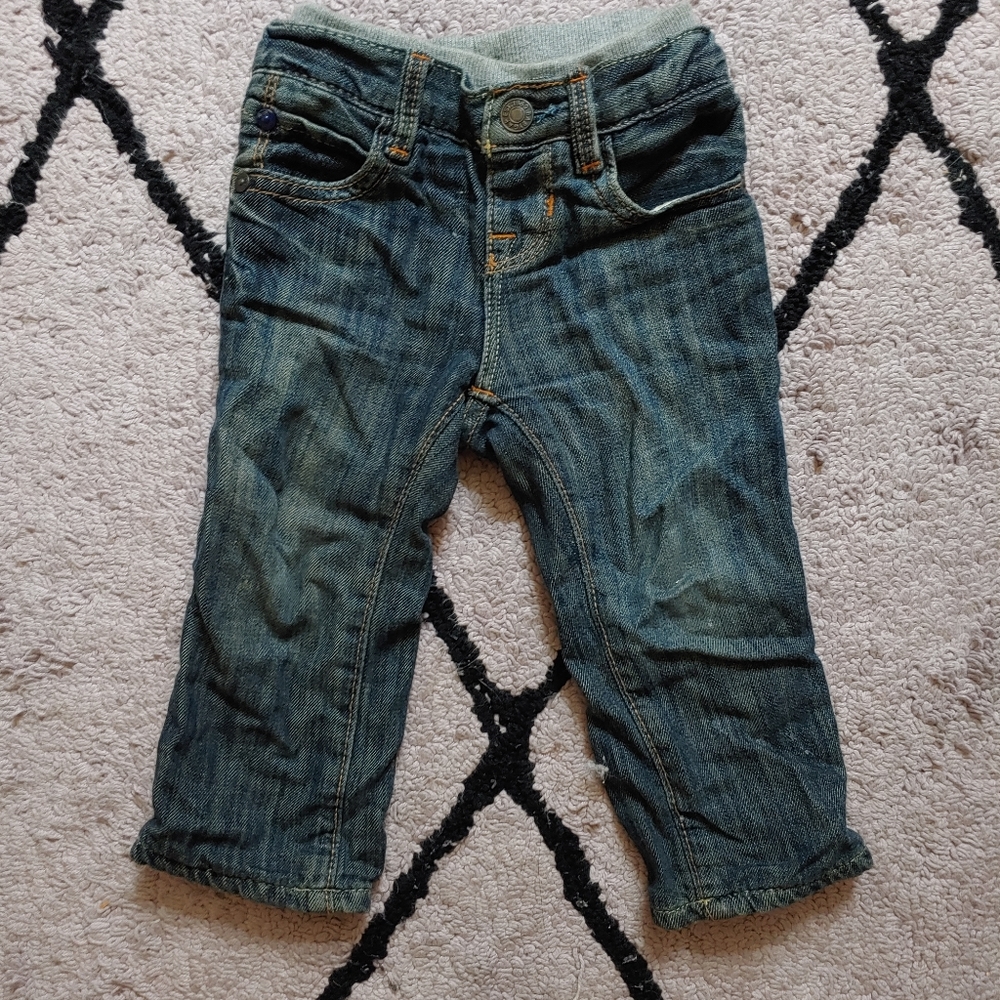 Baby Gap toddler jeans 3-6mos (but fits like 18m!)